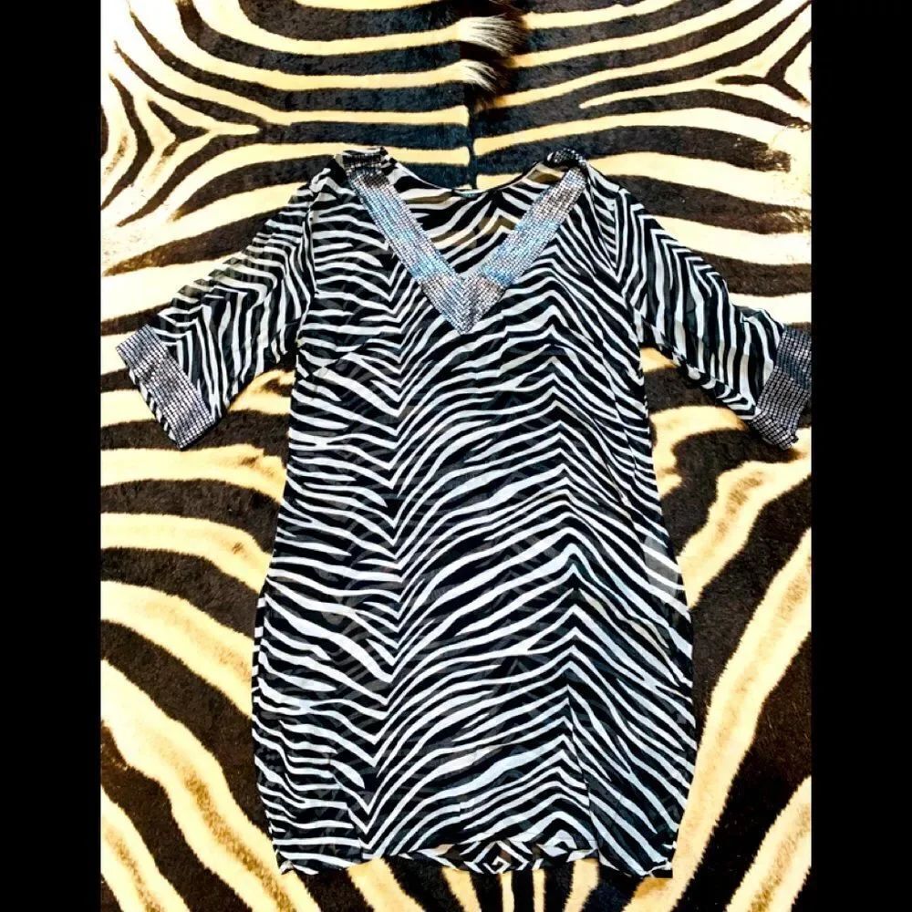 Zingara Swimsuit cover up